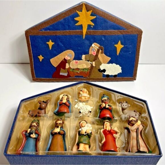 Christmas Nativity Set Scene 11 Piece Resin Figurines With Felt Applique Box Vtg - Picture 1 of 5